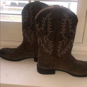 Ariat Women’s cowboy boots